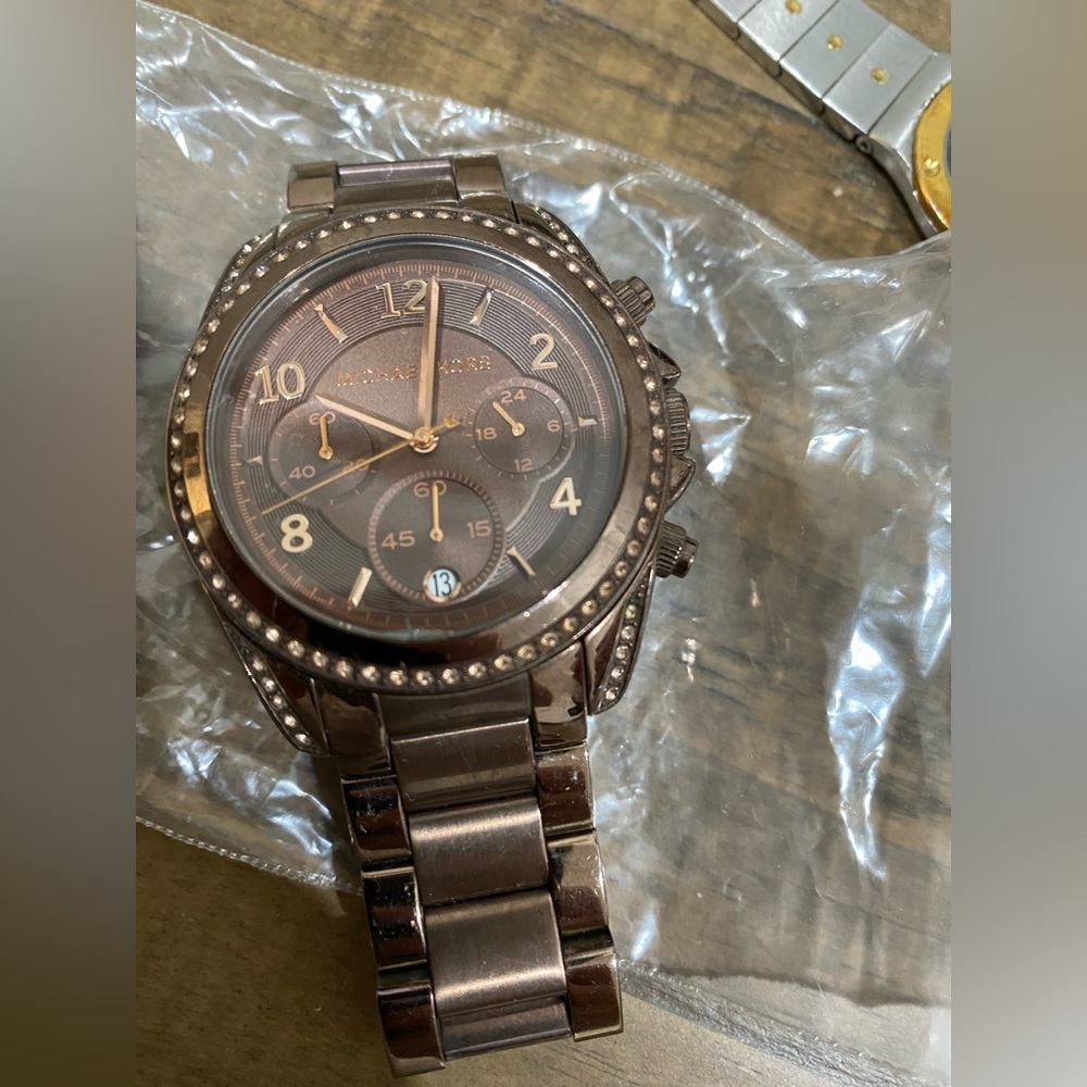 MICHAEL KORS watch